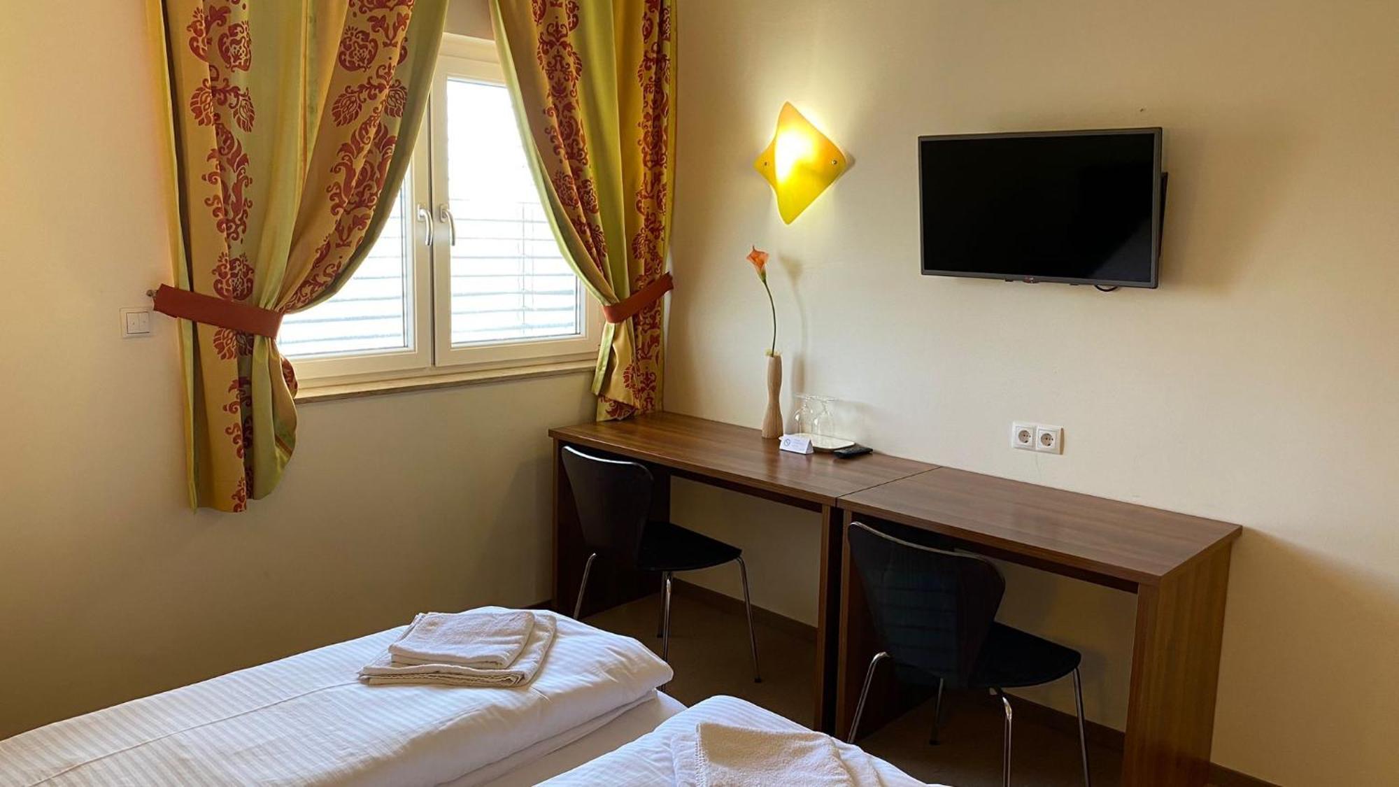 Weinland Hotel Donnerskirchen ห้อง รูปภาพ